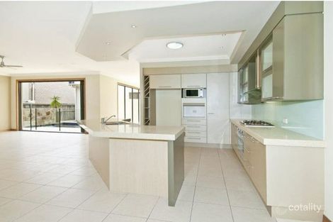 Property photo of 11 The Avenue Windaroo QLD 4207