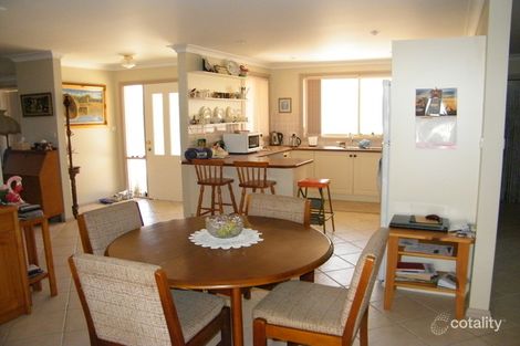 Property photo of 1/4 Inaja Place Forster NSW 2428