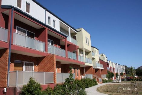 Property photo of 70/2 Newmarket Way Flemington VIC 3031