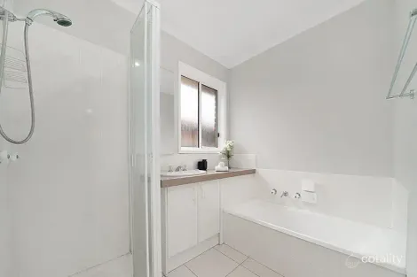 Property photo of 4 Rottnest Court Hoppers Crossing VIC 3029