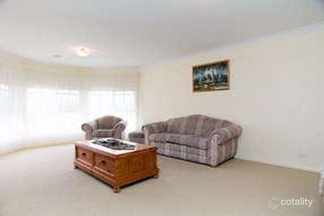 Property photo of 4 Angus Way Doreen VIC 3754