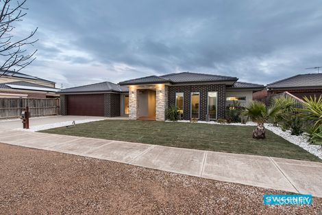 Property photo of 7 The Esplanade Taylors Hill VIC 3037