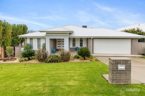 Property photo of 100 Brooklyn Drive Bourkelands NSW 2650