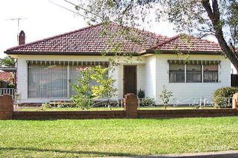 21 Beaconsfield Rd, Mortdale, NSW 2223