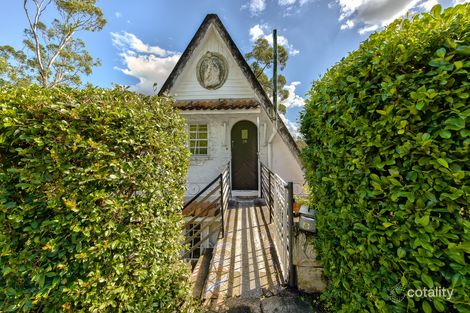 24 Macgregor Tce, Bardon, QLD 4065