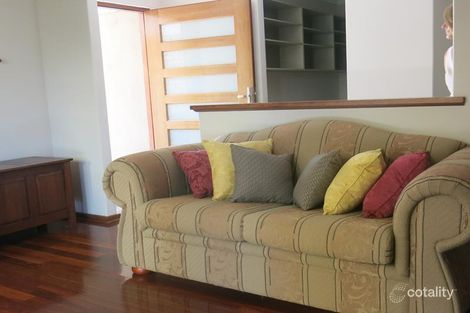 8 Balbiri Cl, Wilson, WA 6107