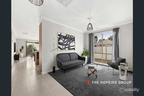 Property photo of 21 Red Fox Boulevard Brookfield VIC 3338
