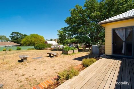 Property photo of 7 Railway Street Chewton VIC 3451