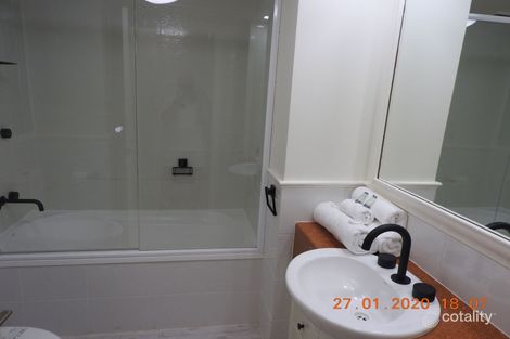 Property photo of 103/220 The Esplanade Burleigh Heads QLD 4220