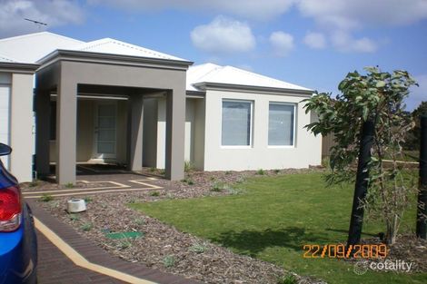Property photo of 17 Carrow Bend Baldivis WA 6171