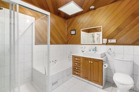 Property photo of 5 Donald Close Kilsyth VIC 3137