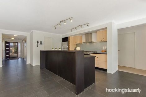 Property photo of 2 Centennial Place Burnside Heights VIC 3023
