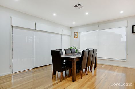 Property photo of 14 Jardine Close Gledswood Hills NSW 2557