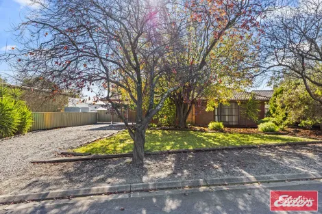 1 CHARLES FRY CT, WILLIAMSTOWN, SA 5351