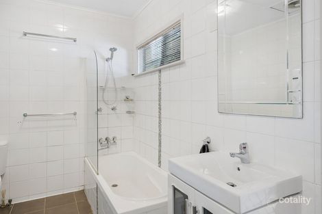 Property photo of 18 Lynton Street Upper Mount Gravatt QLD 4122