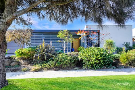 9 Armstrong Ct, Port Fairy, VIC 3284