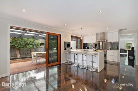 Property photo of 11 Cavendish Avenue Wantirna VIC 3152