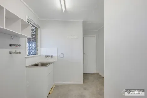 Property photo of 43 Morshead Street Avenell Heights QLD 4670