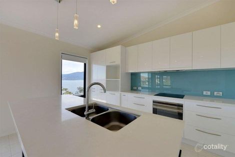 Property photo of 1/617 Oceana Drive Howrah TAS 7018