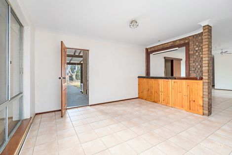 Property photo of 18 Padbury Road Walkaway WA 6528