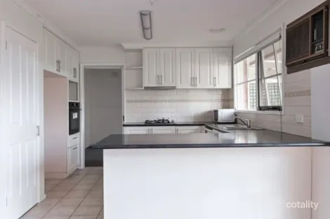 Property photo of 2 Lemongrove Crescent Croydon Hills VIC 3136