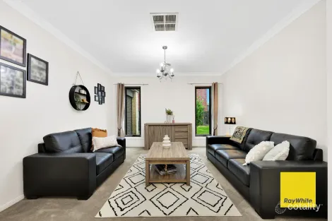Property photo of 7 Ginninderry Grange Mernda VIC 3754