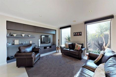 Property photo of 6 Claremont Close Traralgon VIC 3844