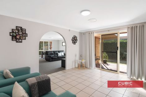 Property photo of 27 Corryton Court Wattle Grove NSW 2173