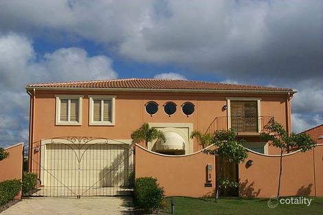 Property photo of 1 Waterside Court Noosaville QLD 4566