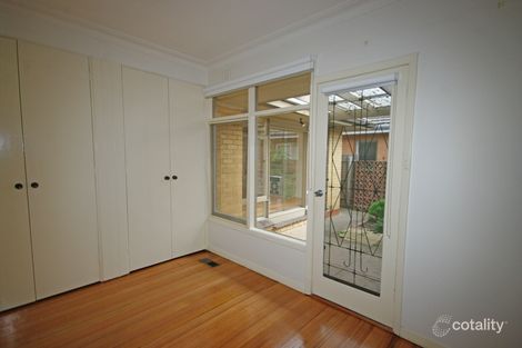 Property photo of 4 Clarence Street Bentleigh East VIC 3165