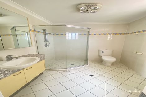Property photo of 19/474 Upper Edward Street Spring Hill QLD 4000