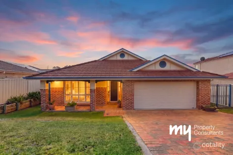 14 Mary Brown Pl, Blair Athol, NSW 2560