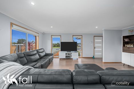 Property photo of 51 Camrise Drive Cambridge TAS 7170