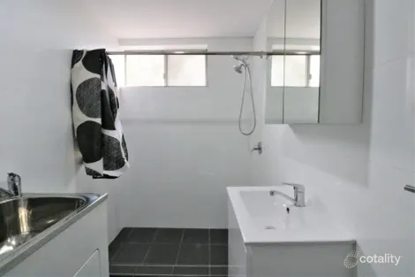 Property photo of 4/130-132 Railway Parade Canley Vale NSW 2166