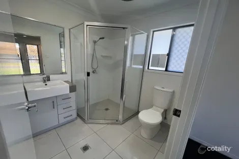 Property photo of 71 Village Circuit Eimeo QLD 4740