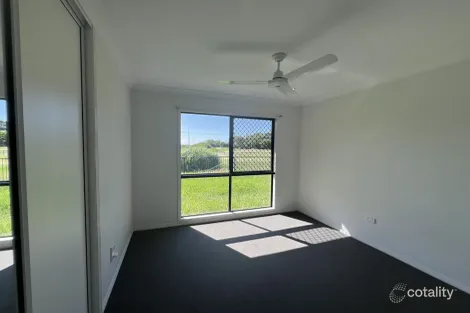 Property photo of 71 Village Circuit Eimeo QLD 4740