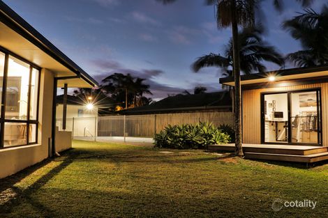 Property photo of 10 Woggoon Terrace Ocean Shores NSW 2483