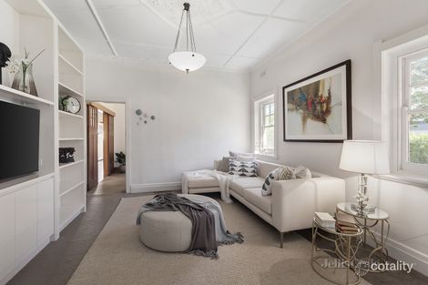 Property photo of 2 Middle Road Camberwell VIC 3124