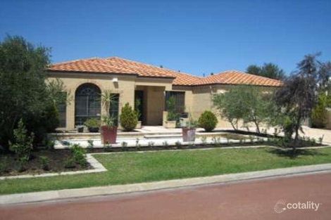 18 Glenfern Pl, Hillarys, WA 6025