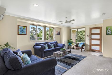 Property photo of 11 Honeysuckle Close Glenning Valley NSW 2261
