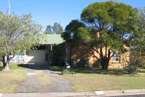 54 Kathleen White Cres, Killarney Vale, NSW 2261