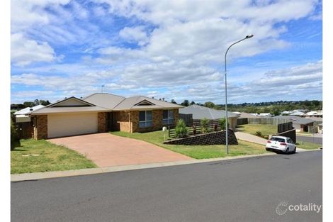 3 Dixon Ct, Wilsonton Heights, QLD 4350