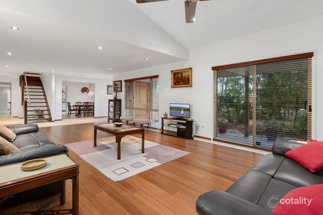 Property photo of 31 Derwent Avenue Helensvale QLD 4212