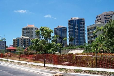 Property photo of 20/45 Deakin Street Kangaroo Point QLD 4169
