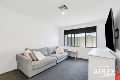 Property photo of 32 Media Crescent Banksia Grove WA 6031
