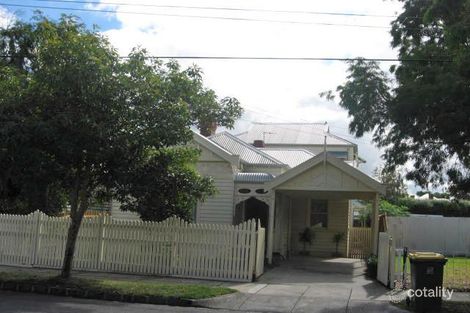 5 Edgewood St, Carnegie, VIC 3163