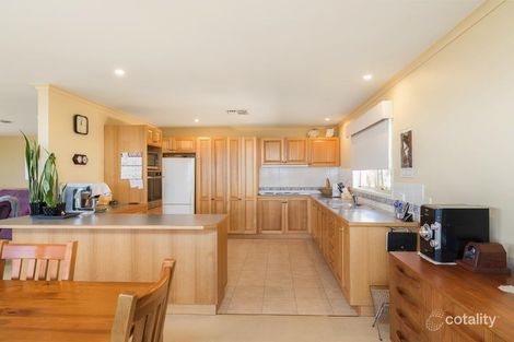 Property photo of 12 The Mount Drive San Remo VIC 3925