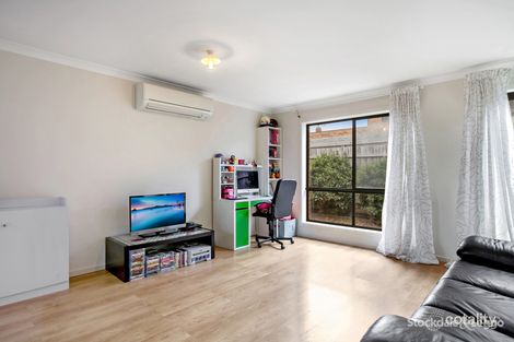 Property photo of 2/214 Spring Street Reservoir VIC 3073