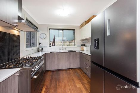 Property photo of 166 Irymple Road Karragullen WA 6111