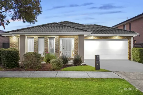 Property photo of 28 Nagle Crescent Cranbourne West VIC 3977